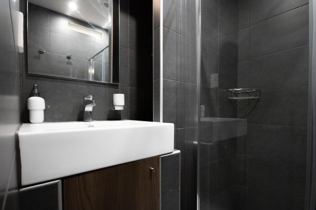 Valletta Collection - Zekka Studio Luaran gambar